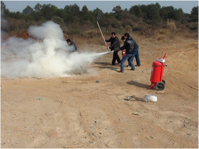 市生活垃圾处理场开展消防安全演练